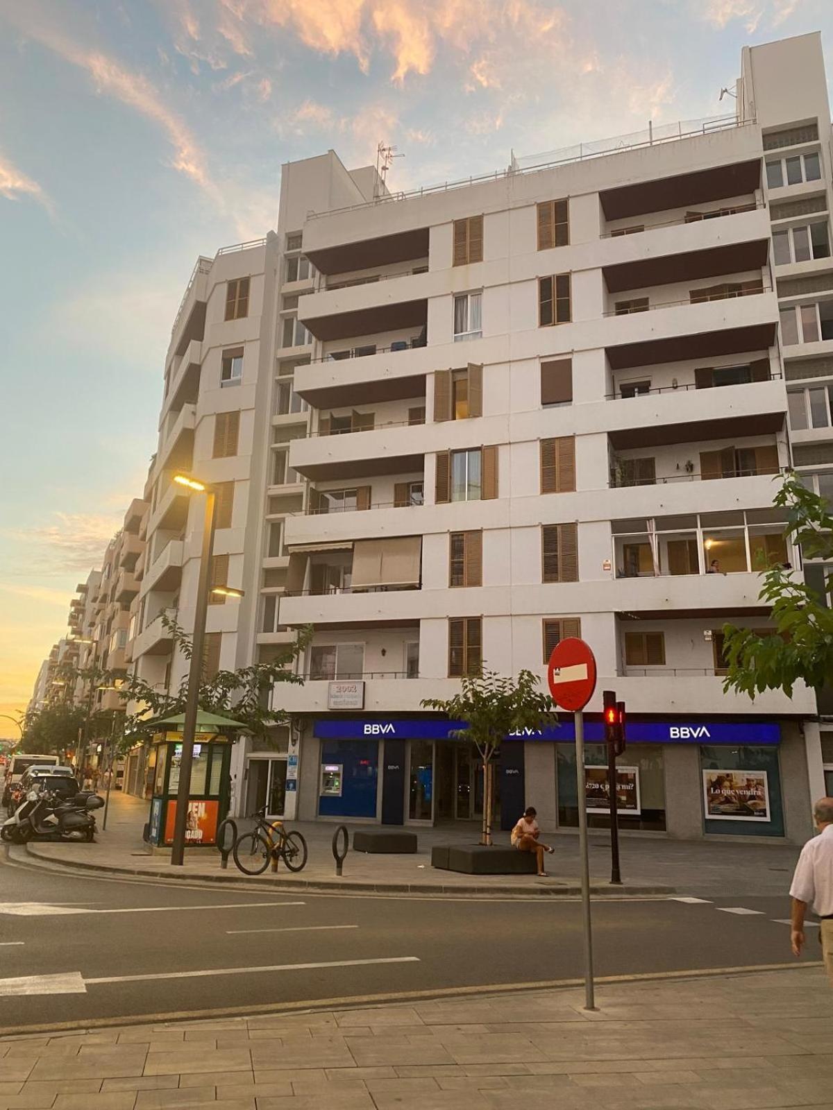 Casa De Huespedes El Almendro Hotel อิบิซาทาวน์ ภายนอก รูปภาพ